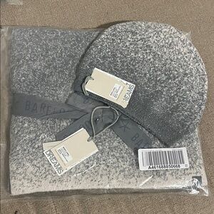 Barefoot Dreams Speckled Gray Beanie and Scarf Set